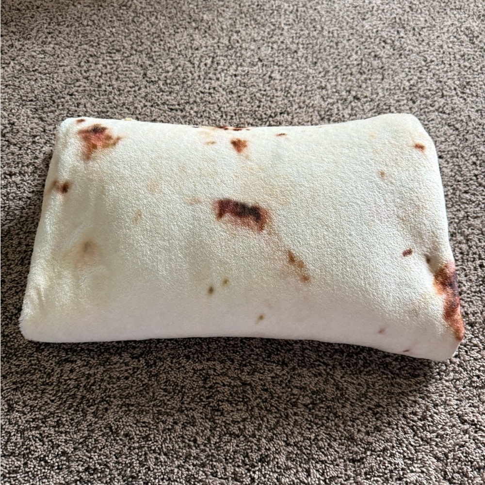 Large tortilla blanket